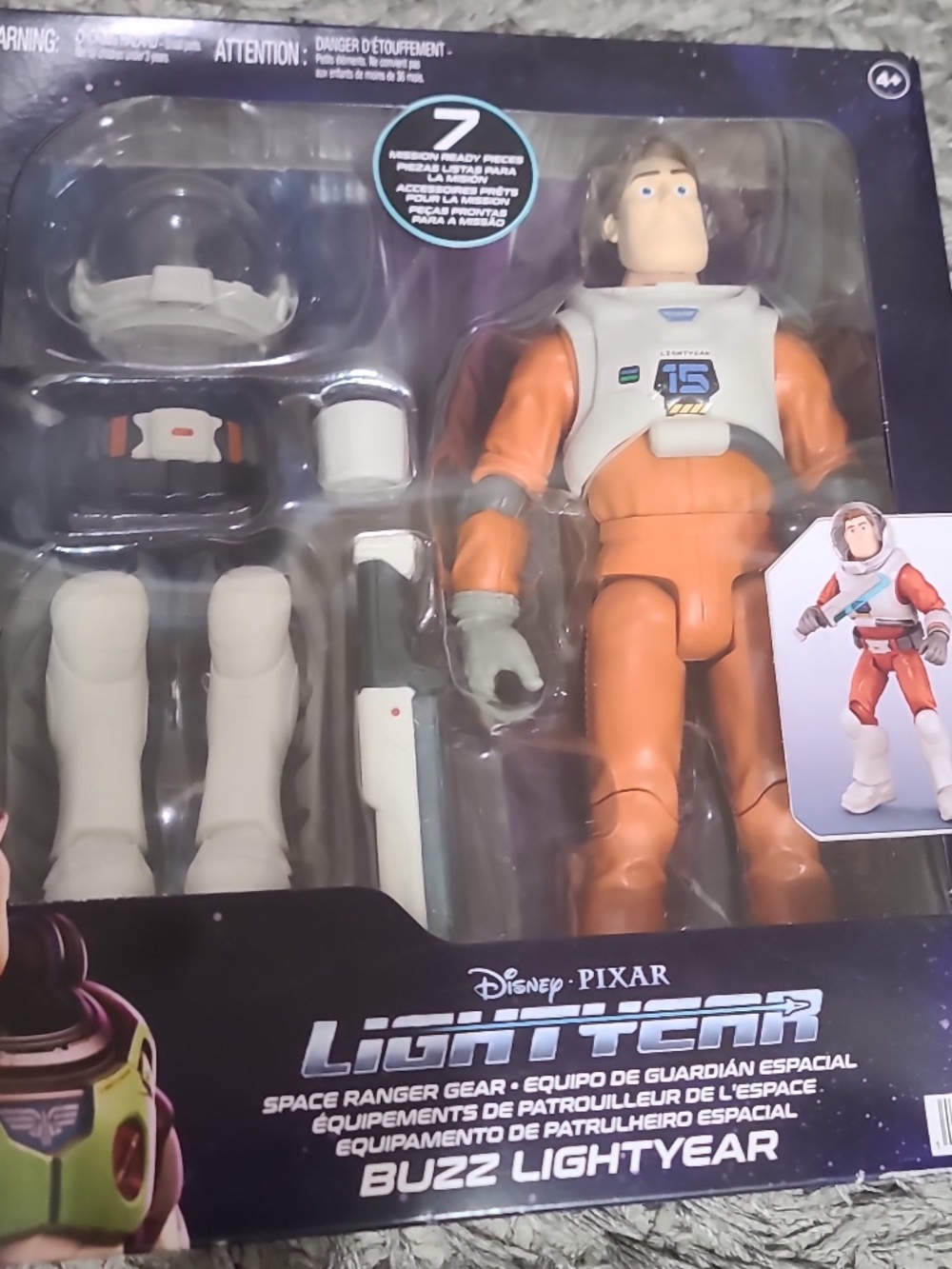 New 2021 Disney Pixar Lightyear Movie Space Ranger Buzz Lightyear Figure & Gear